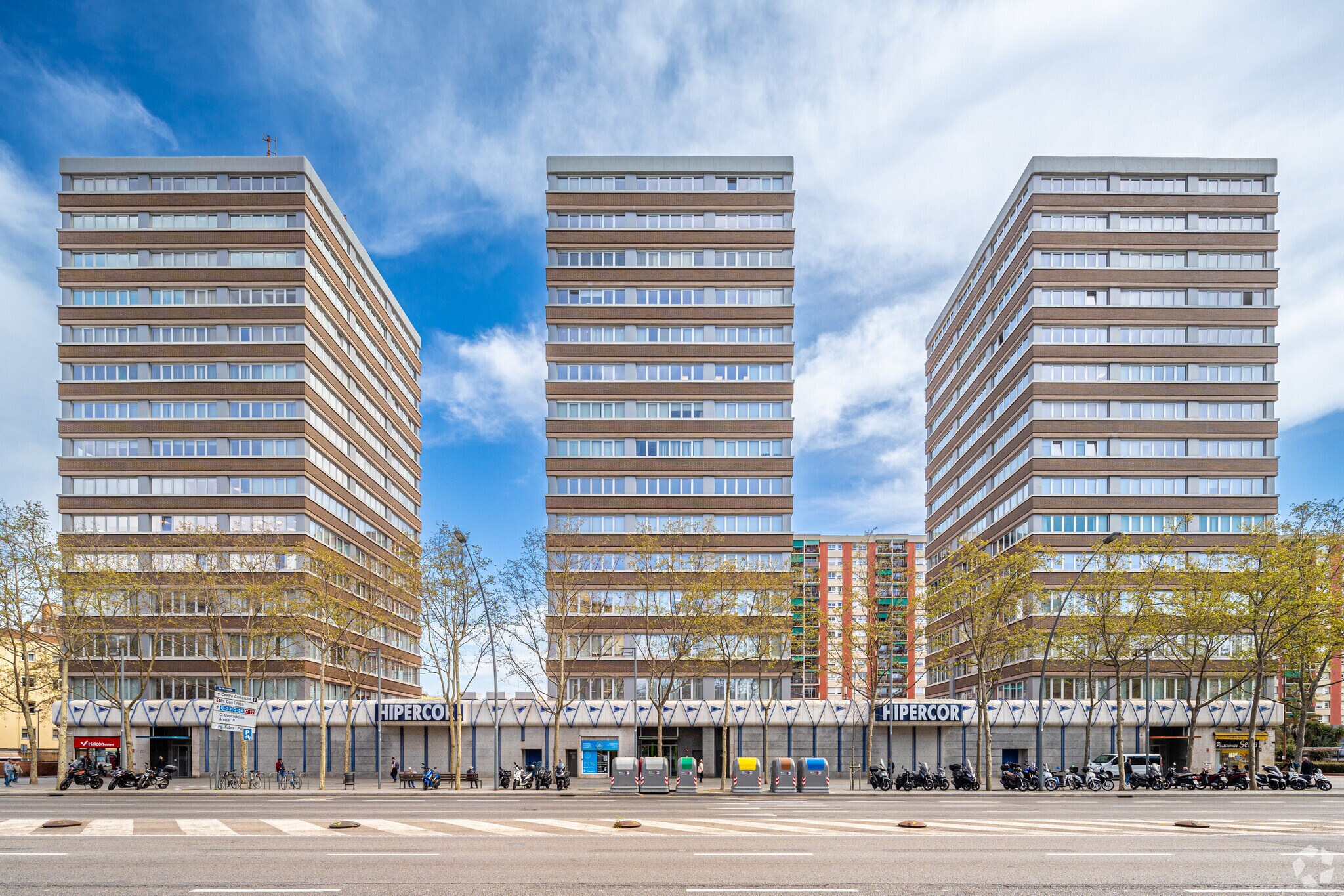 350 Avenida Meridiana, Barcelona, BAR for Rent
