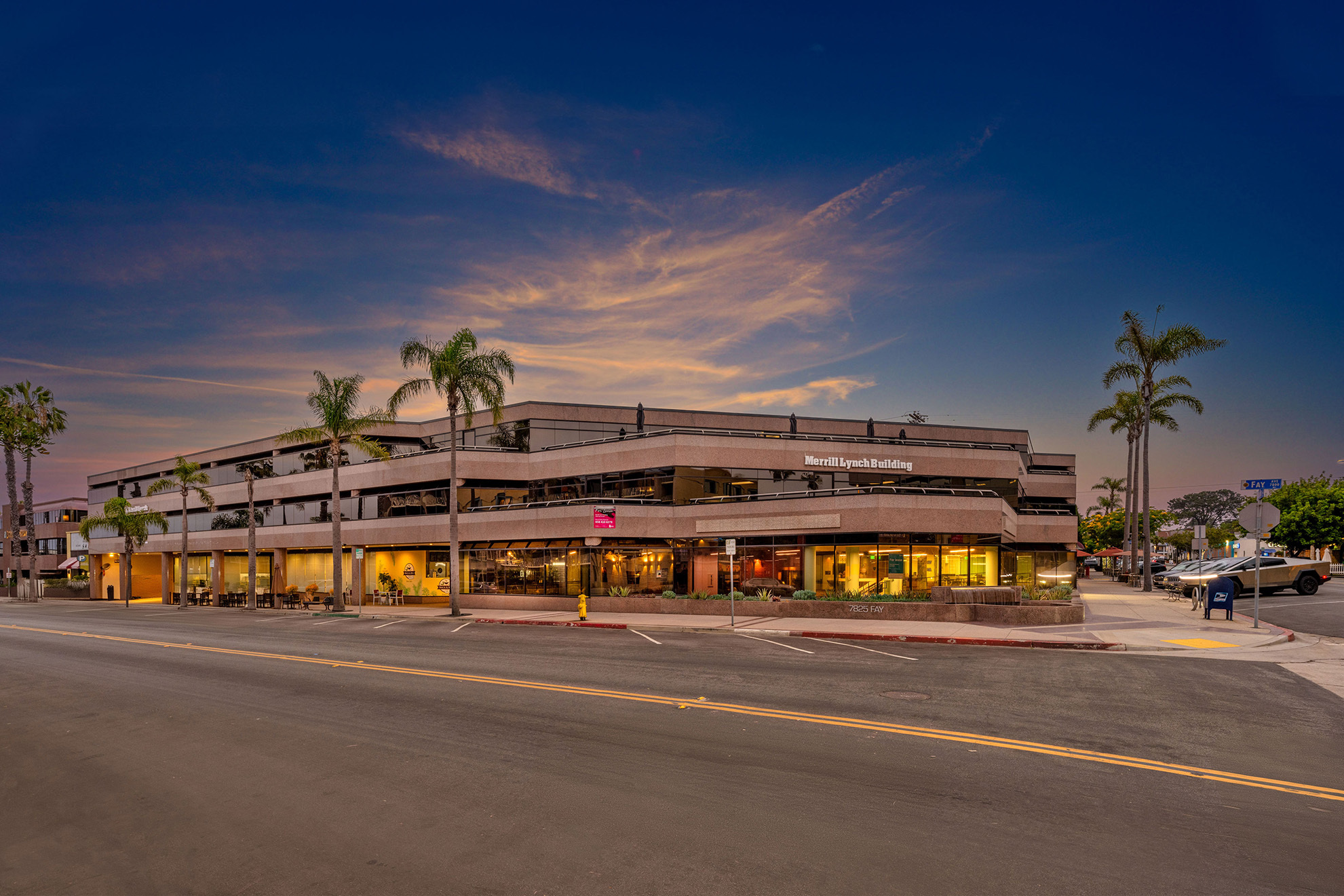 7825 Fay Ave, La Jolla, CA for Sale