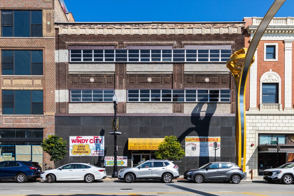 2221 S Michigan Ave, Chicago, IL for Sale