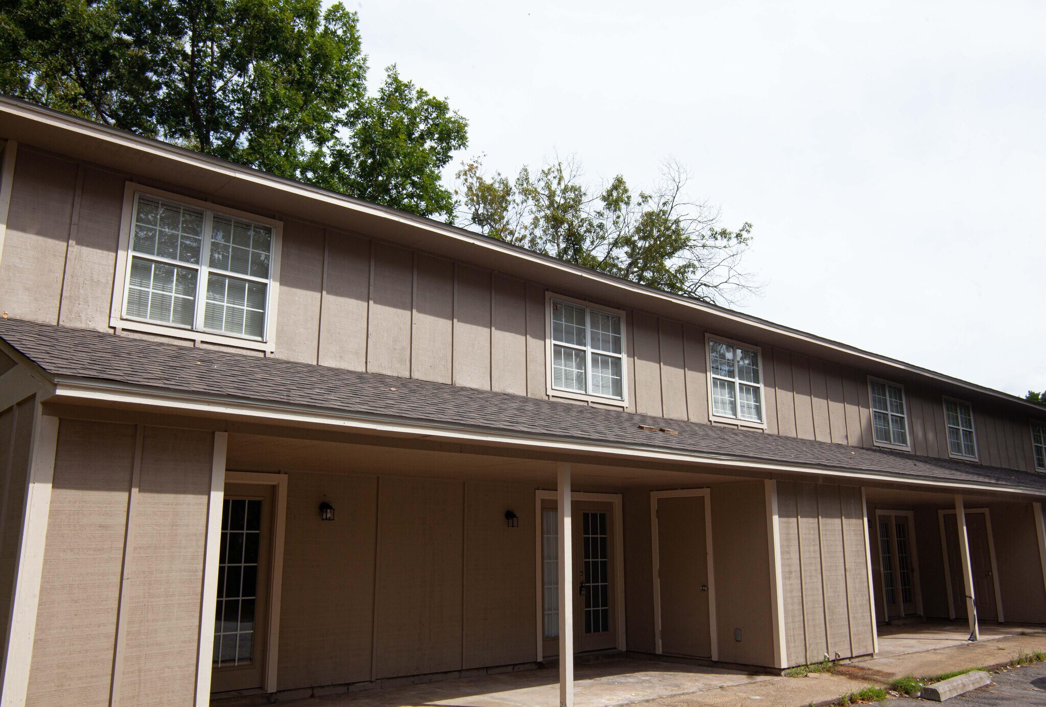 8920 Morris Manor Dr Little Rock, AR 72204 MultiFamily Property for