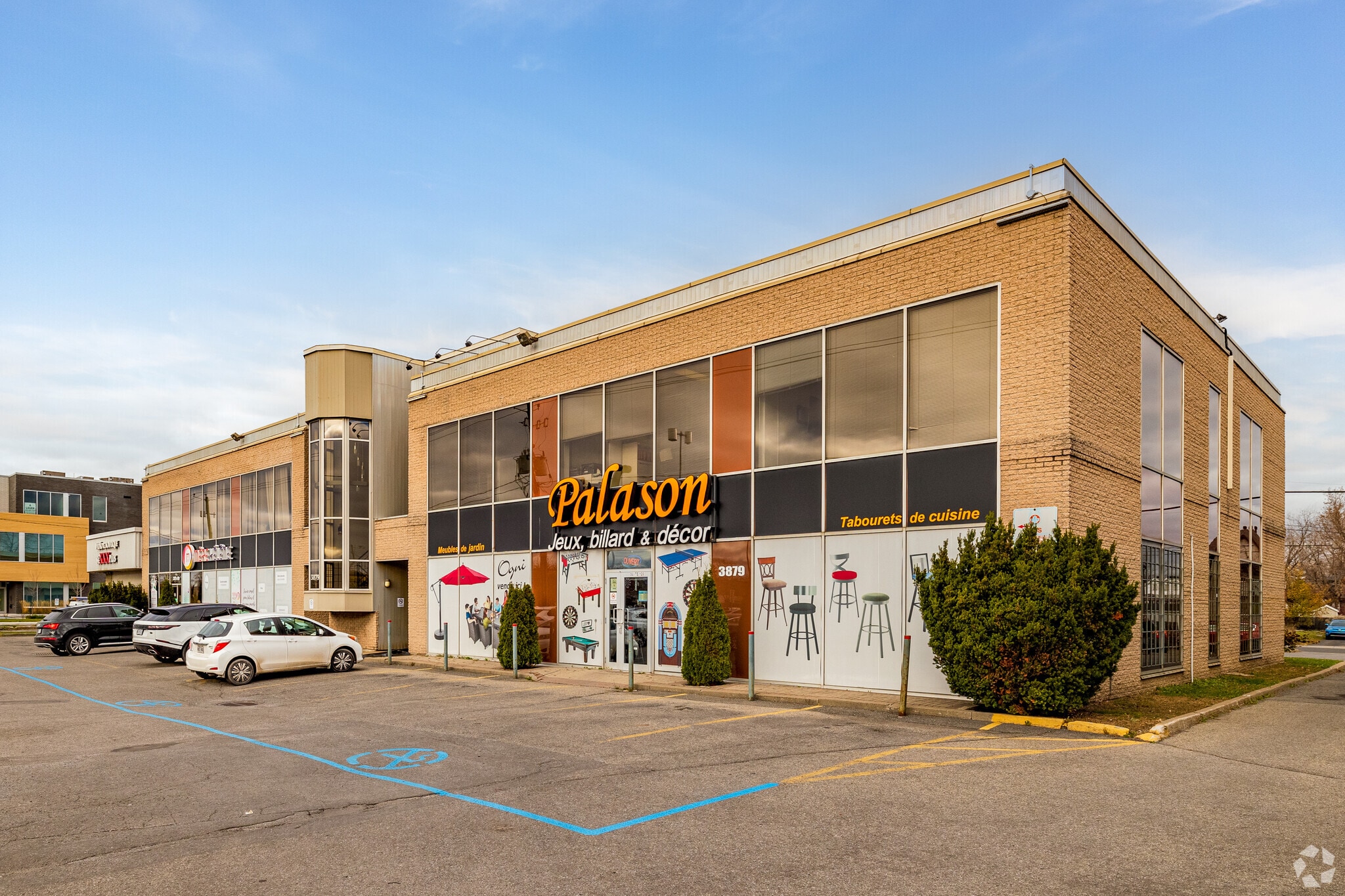 3879 Boul Taschereau, Longueuil, QC for Rent