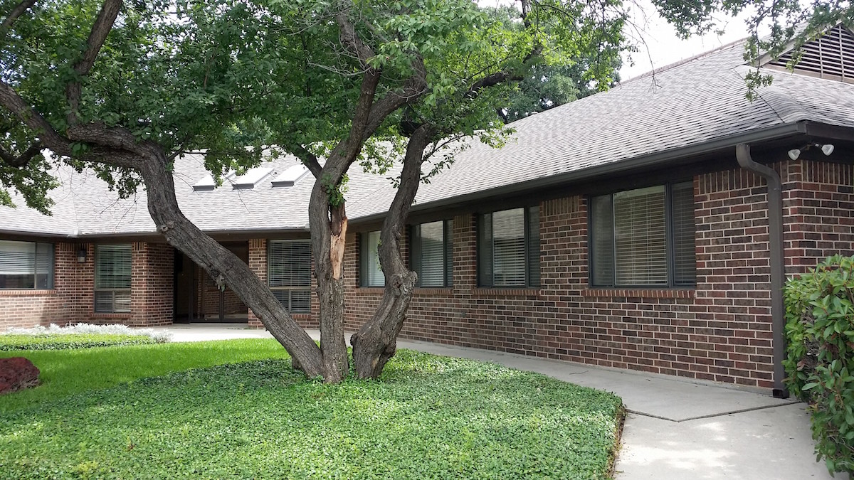 1121 Dallas Dr, Denton, TX for Rent