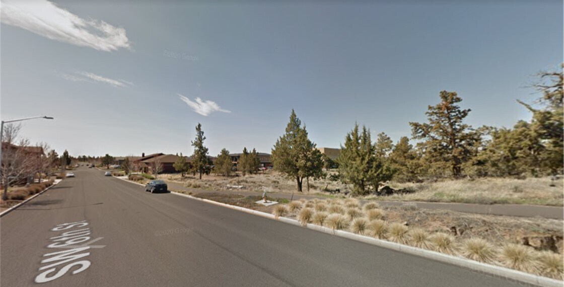 SW Airport Way, Redmond, OR for Sale