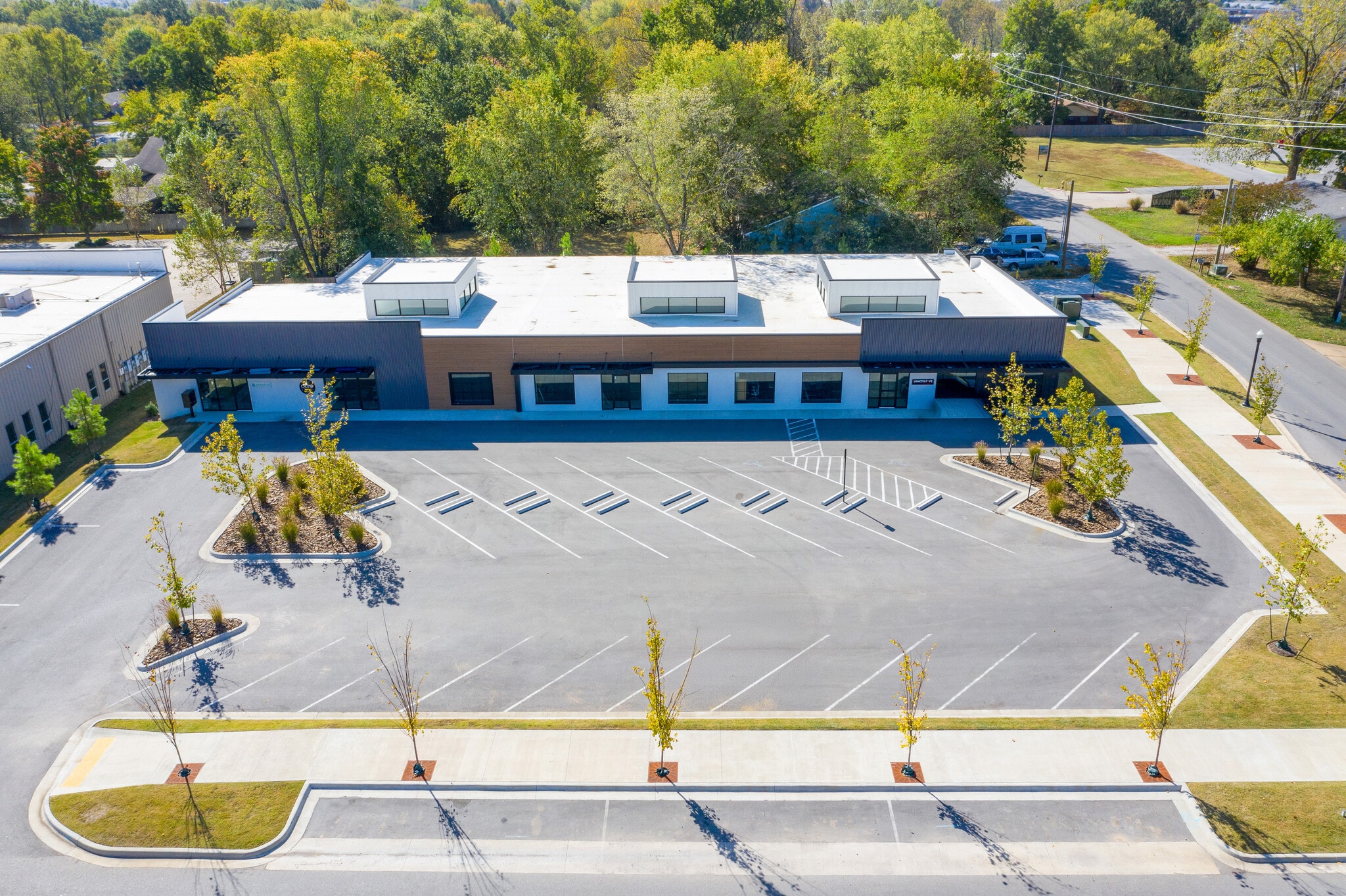 1003 S Main St, Bentonville, AR for Rent