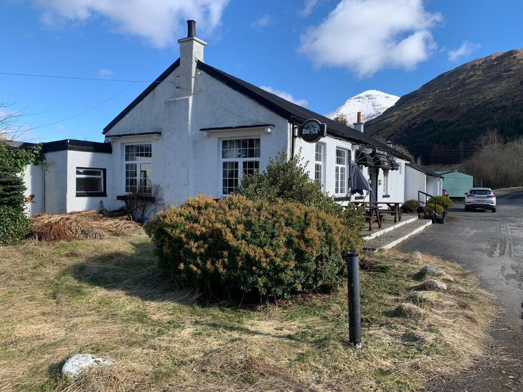 Main Rd, Crianlarich, STG for Sale