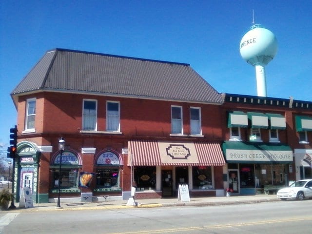 105 N Paw Paw St, Lawrence, MI for Sale
