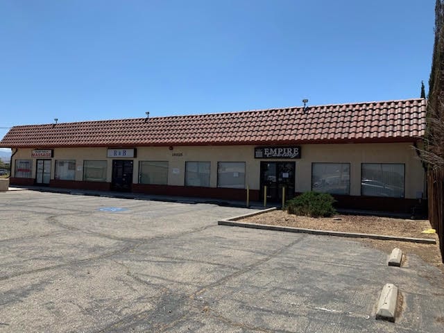 16225 Walnut St, Hesperia, CA for Rent