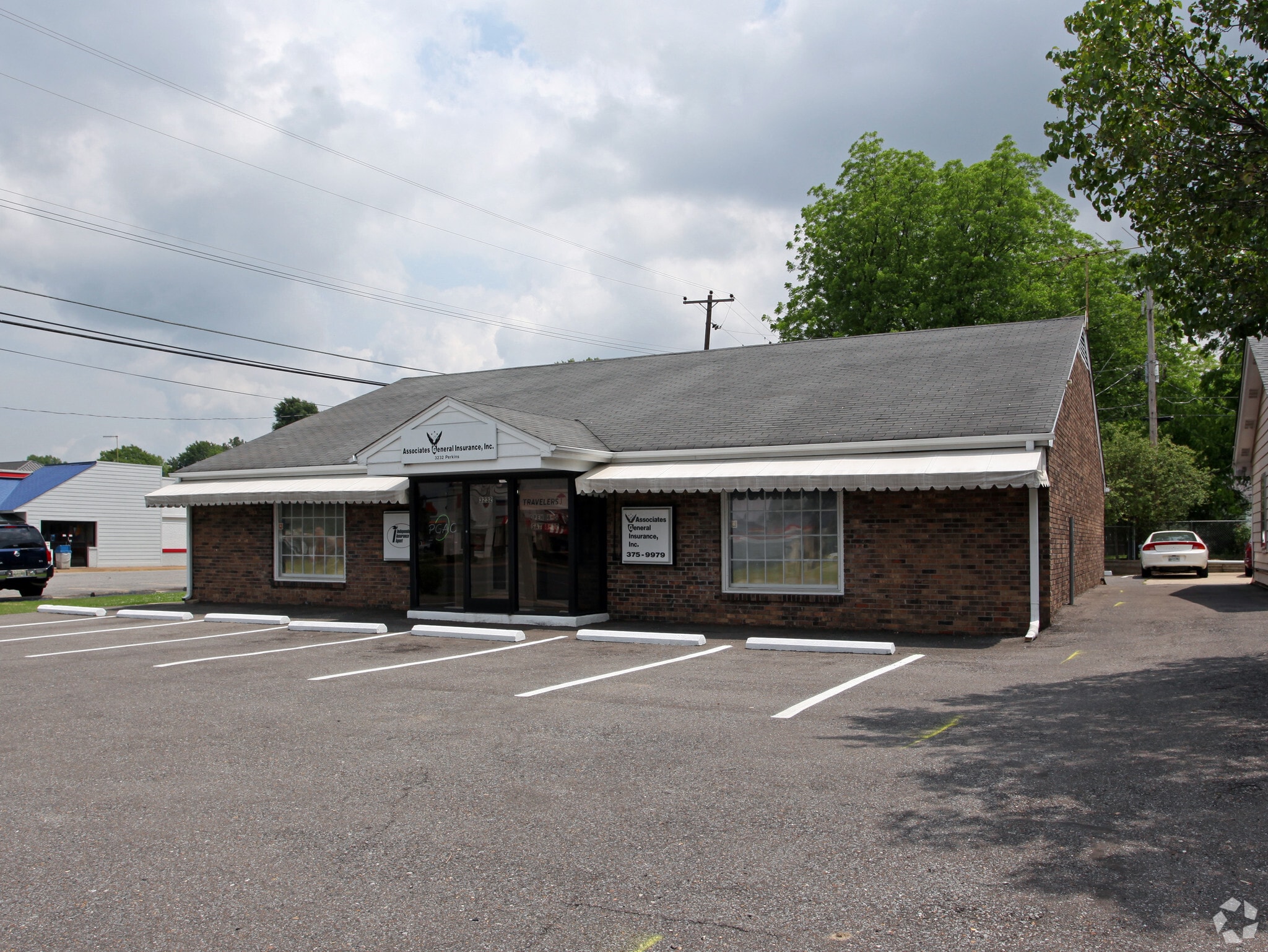 3232 S Perkins Rd, Memphis, TN for Sale