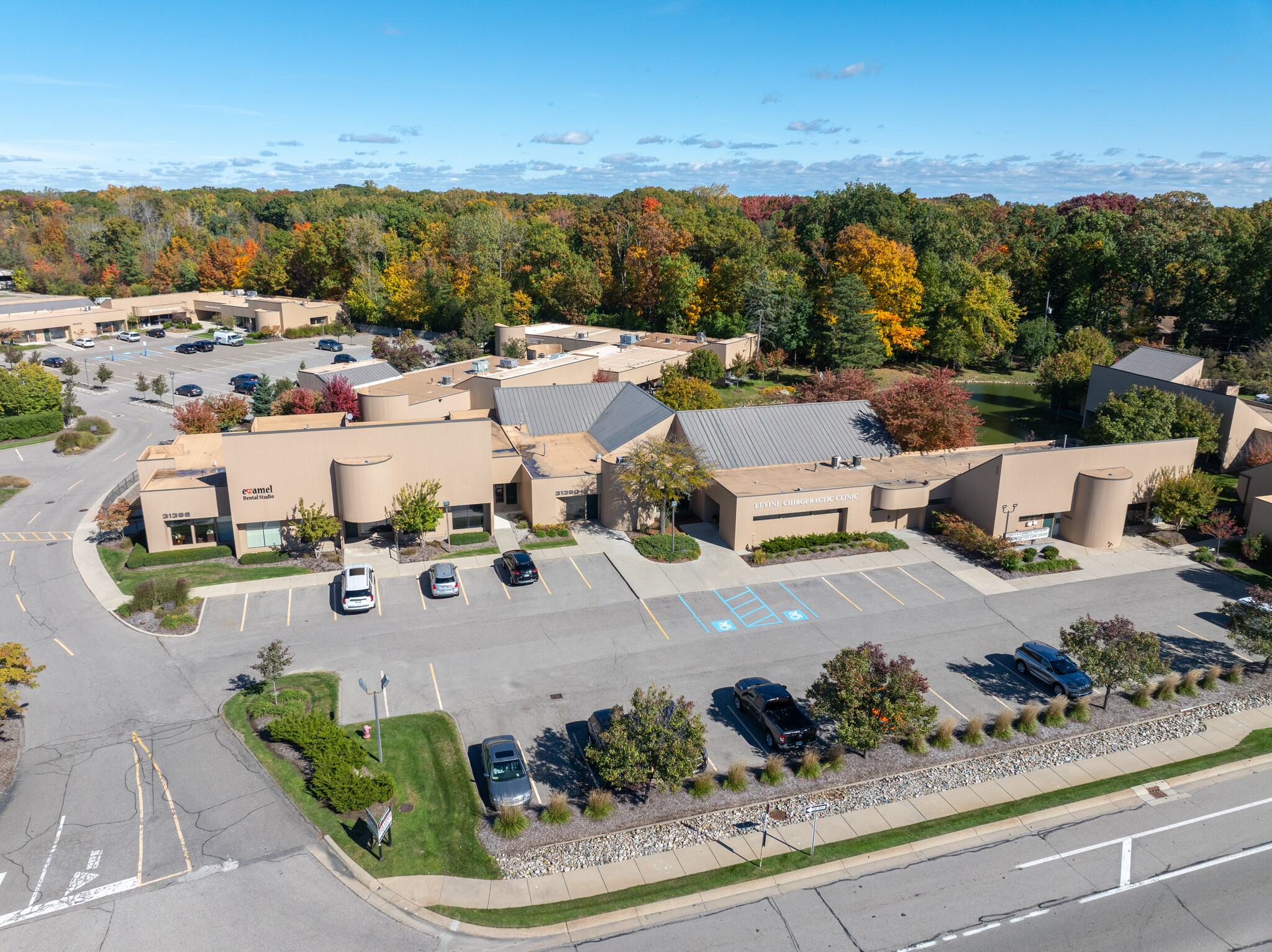31390-31396 Northwestern Hwy, Farmington Hills, MI for Rent