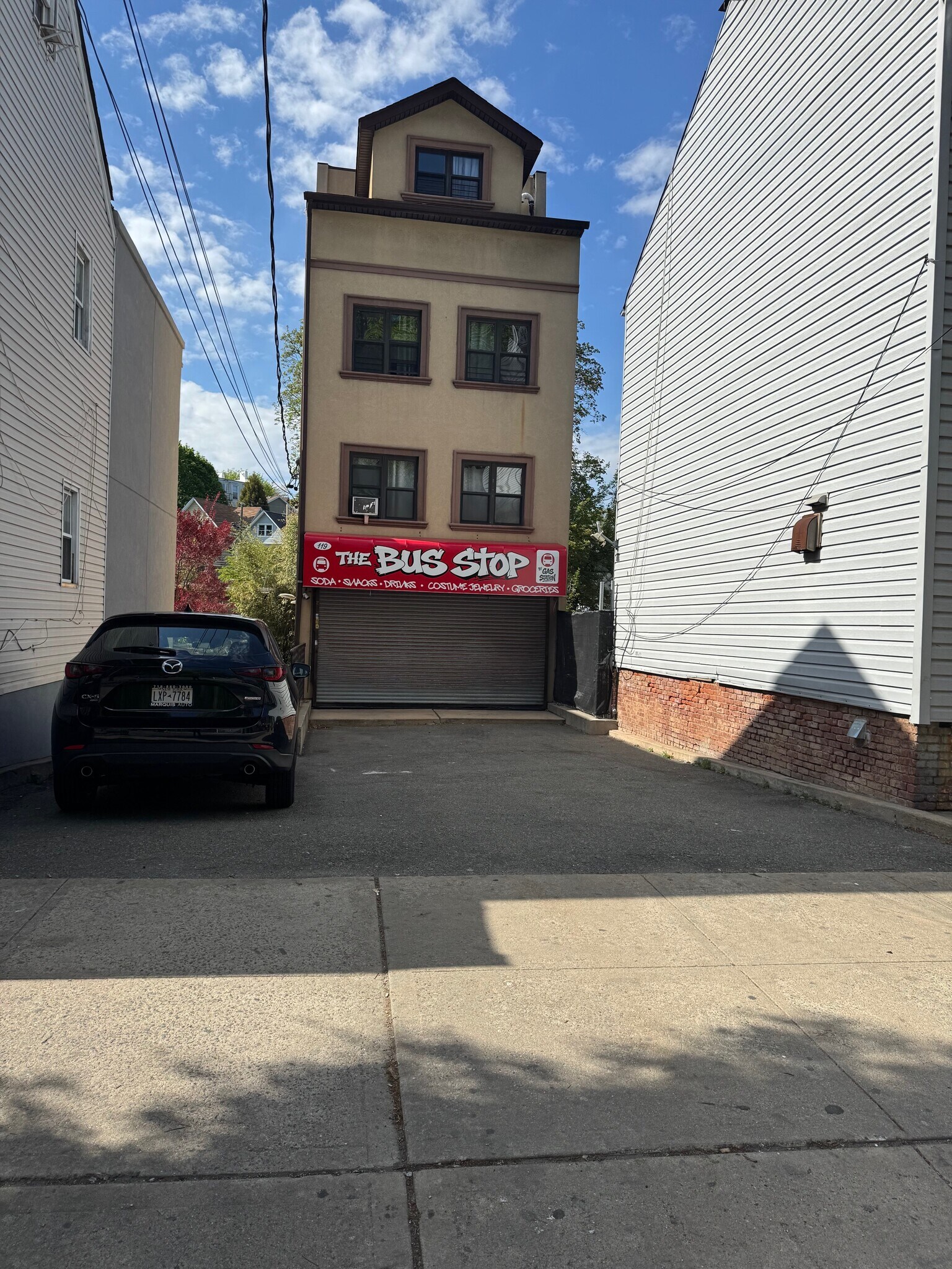 119 Victory Blvd, Staten Island, NY for Rent