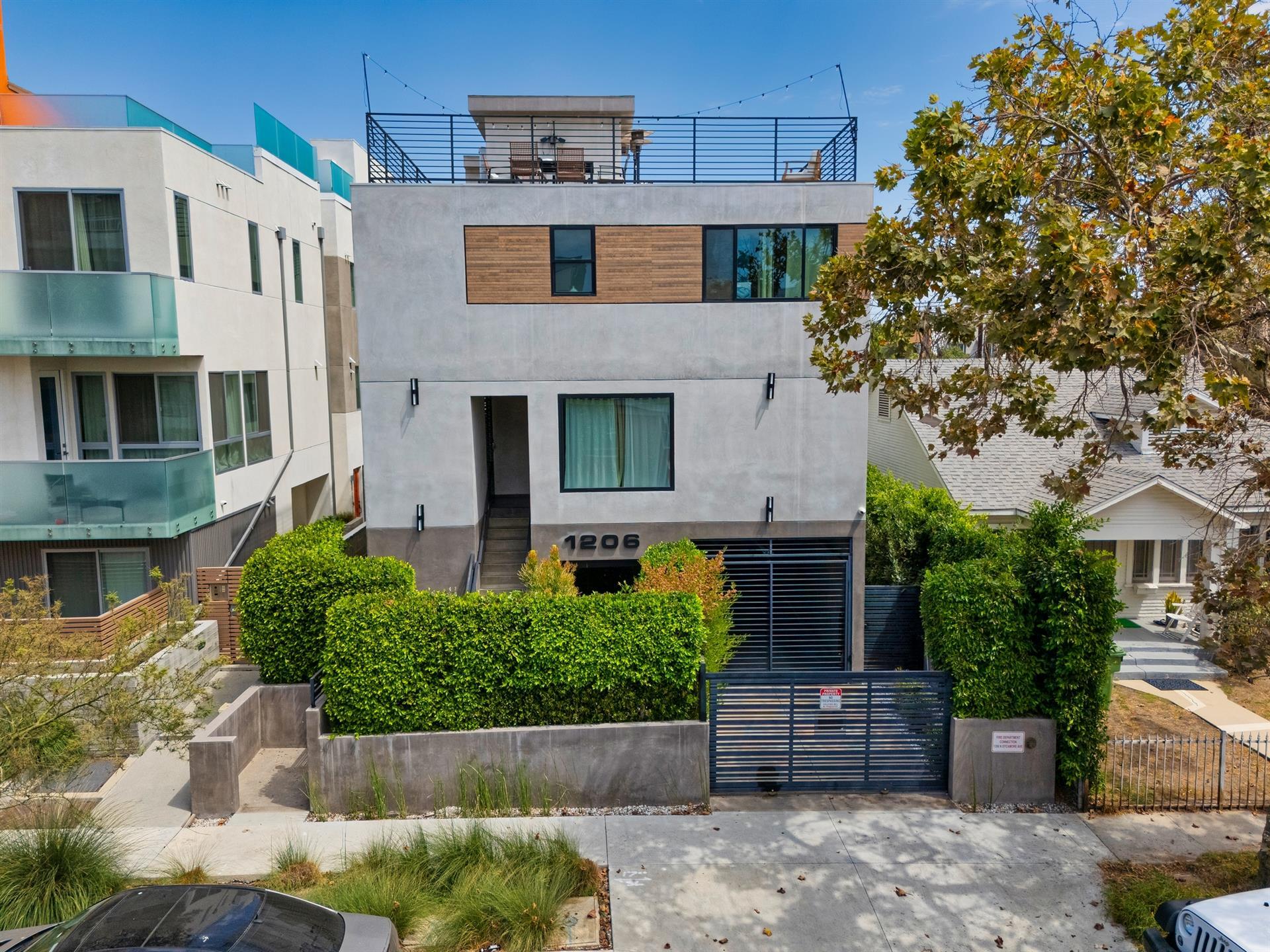 1206 N Sycamore Ave, Los Angeles, CA for Sale