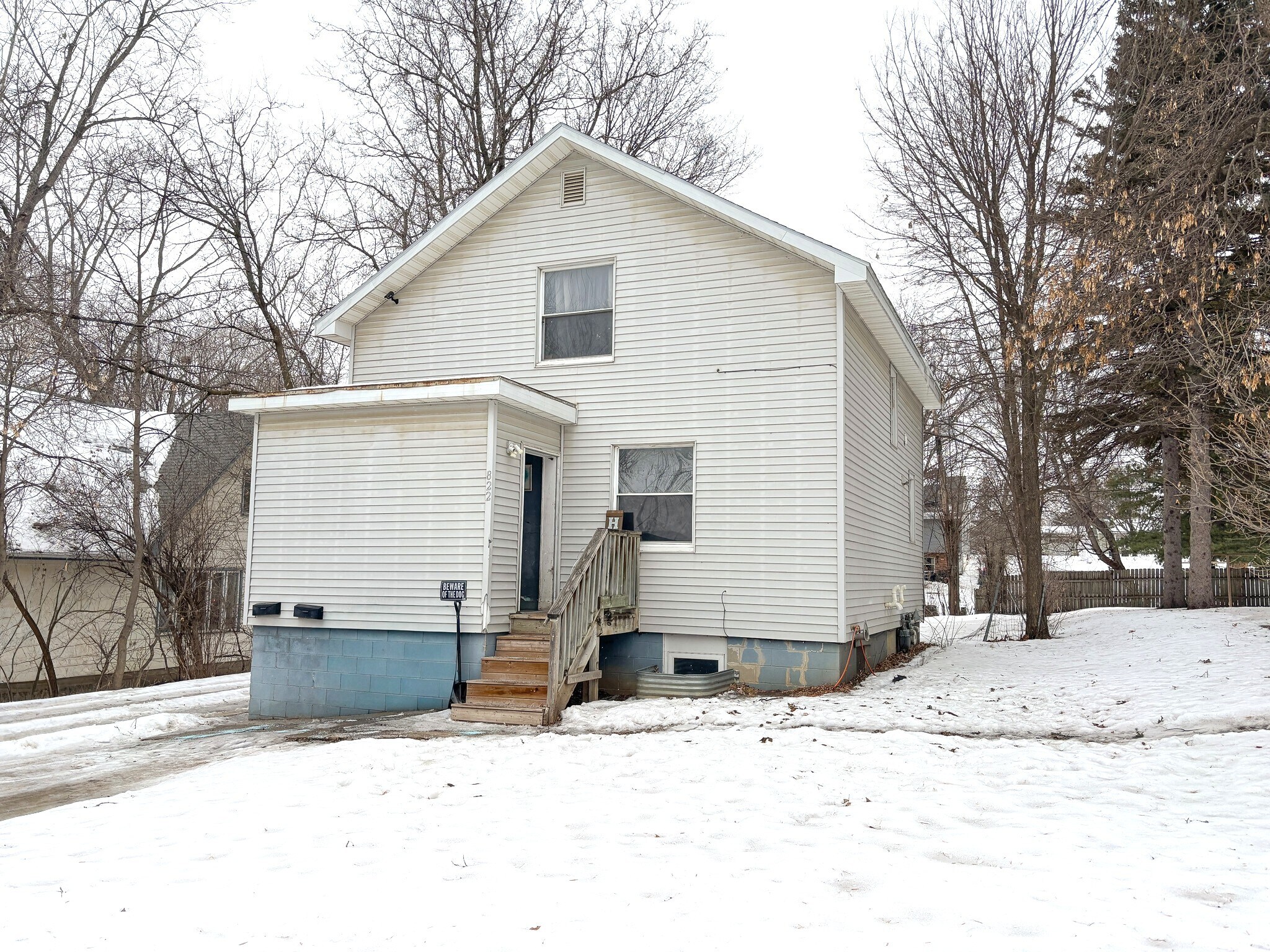 822 W Maple Ave, Fergus Falls, MN for Sale