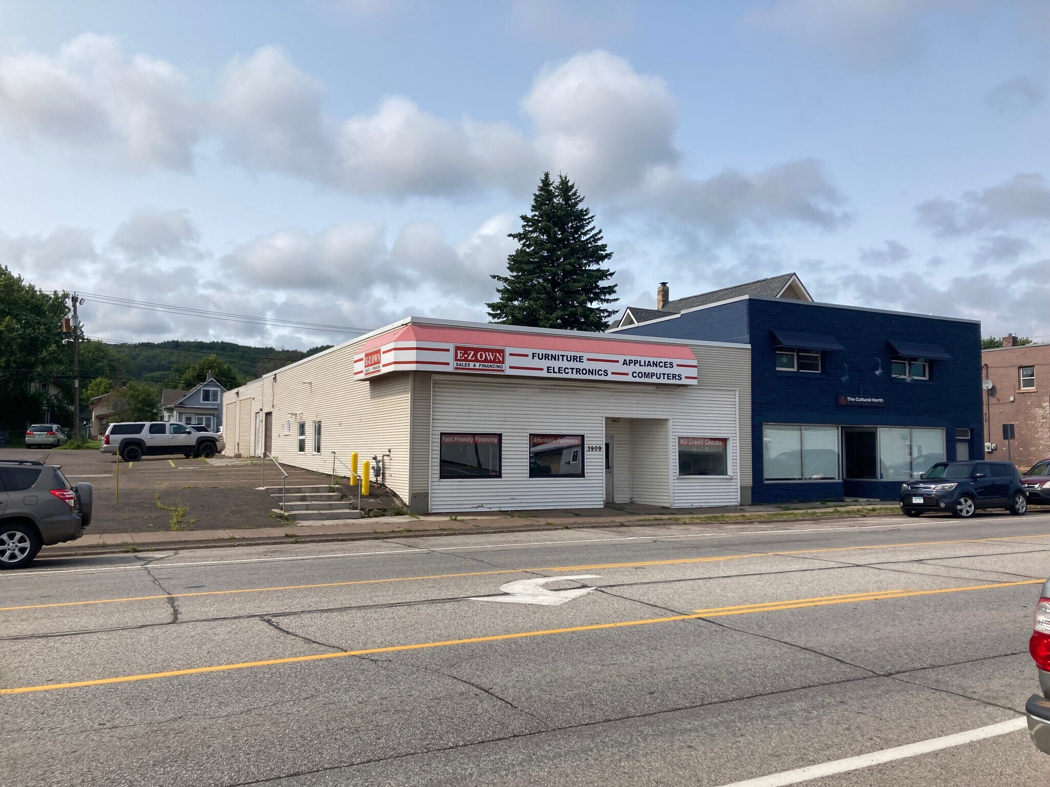3909 Grand Ave, Duluth, MN for Rent