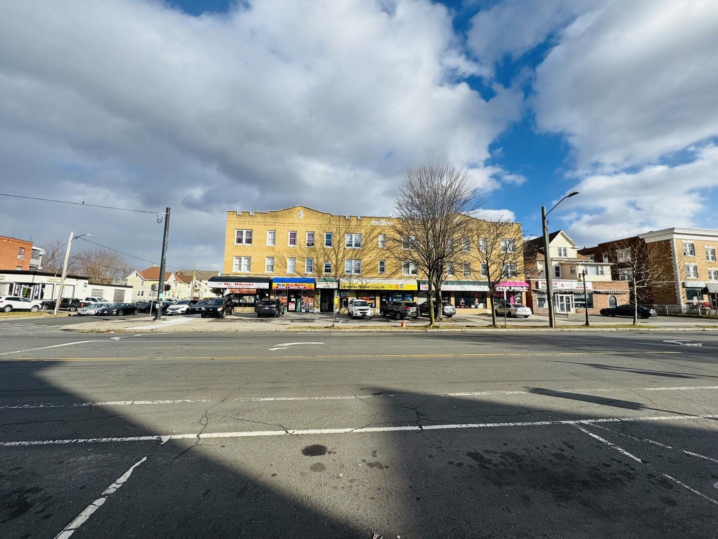 450-460 Franklin Ave, Hartford, CT for Sale