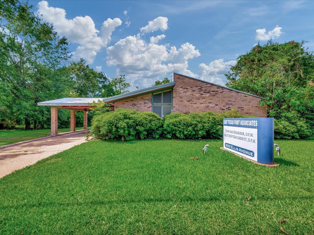 900 Ellis Ave, Lufkin, TX for Sale