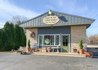 Walworth, WI Retail - 111 S 5th Ave