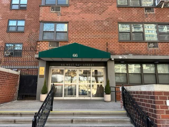 66 W 94th St, New York, NY for Rent