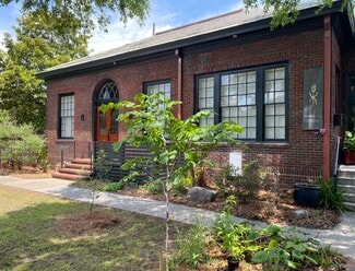 Savannah, GA Retail - 134 Houston St