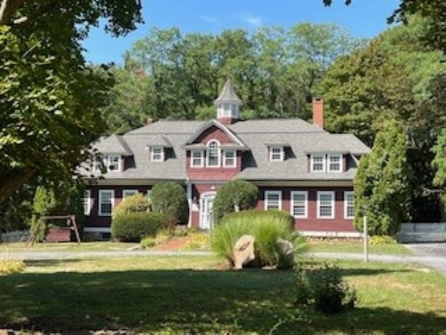 294 Old Main Rd, North Falmouth, MA for Rent