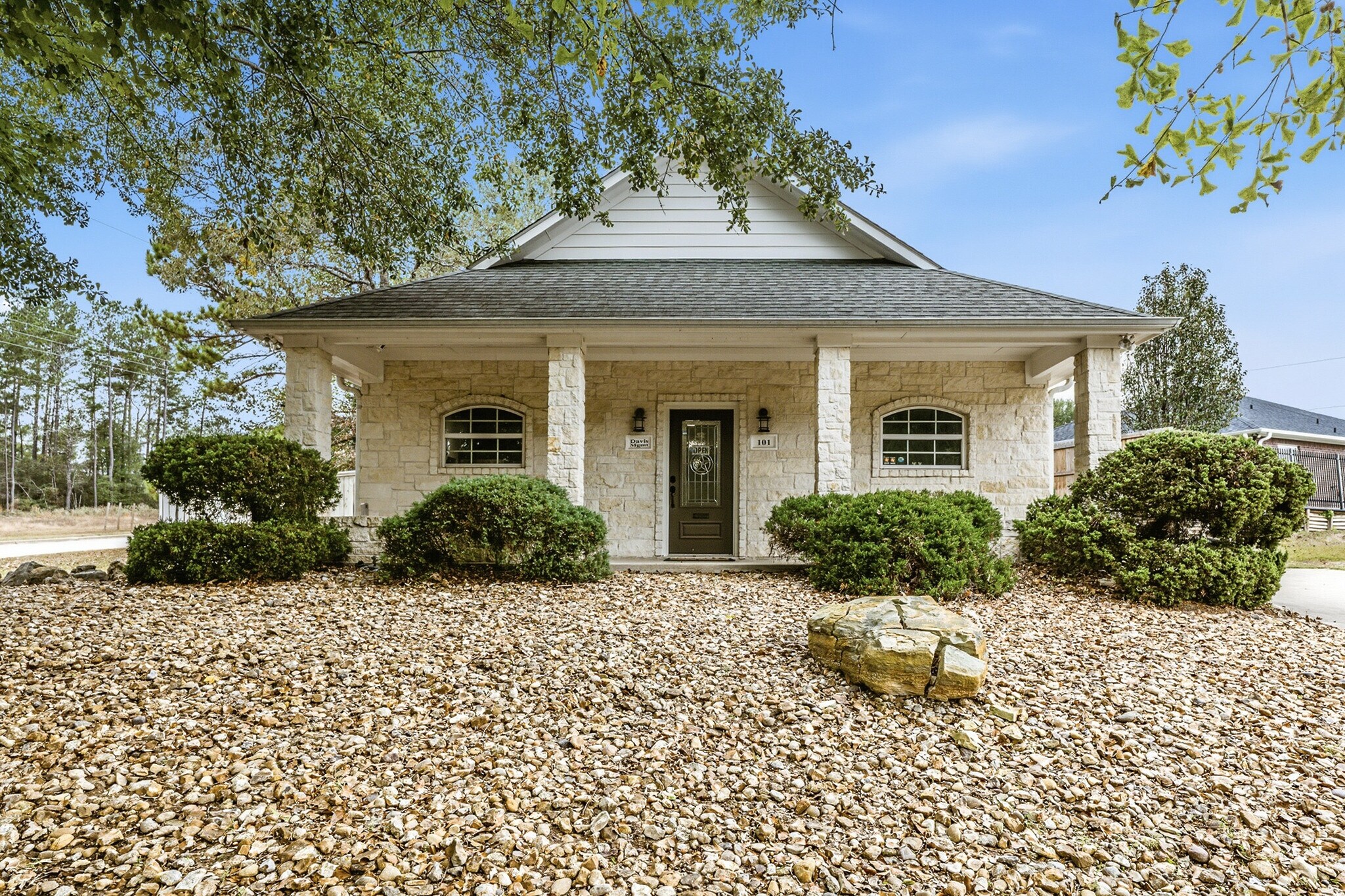 101 Hidden Valley Cir, Huntsville, TX for Sale