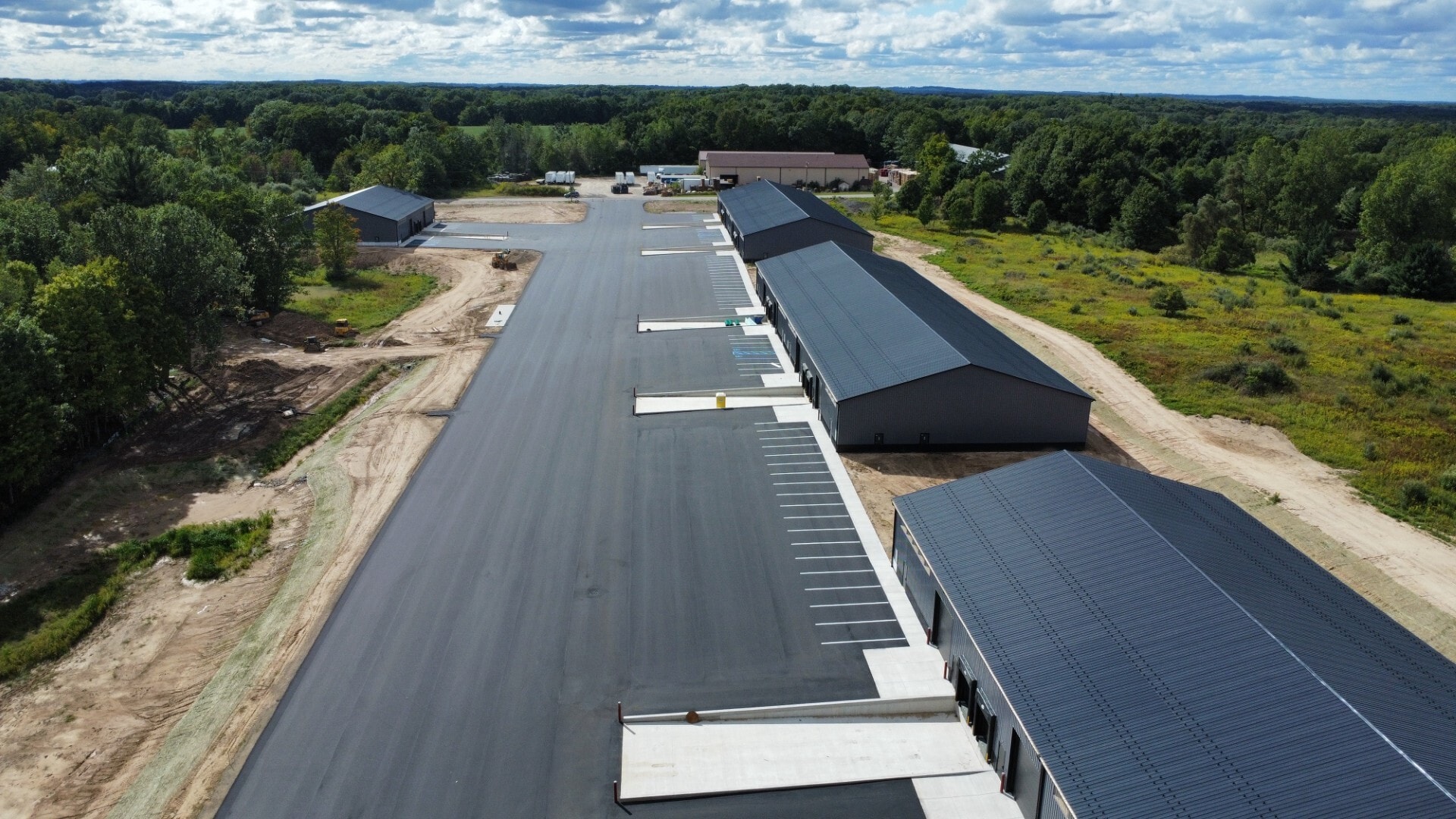 13706 Woodlawn Hills dr, Cedar Springs, MI for Rent