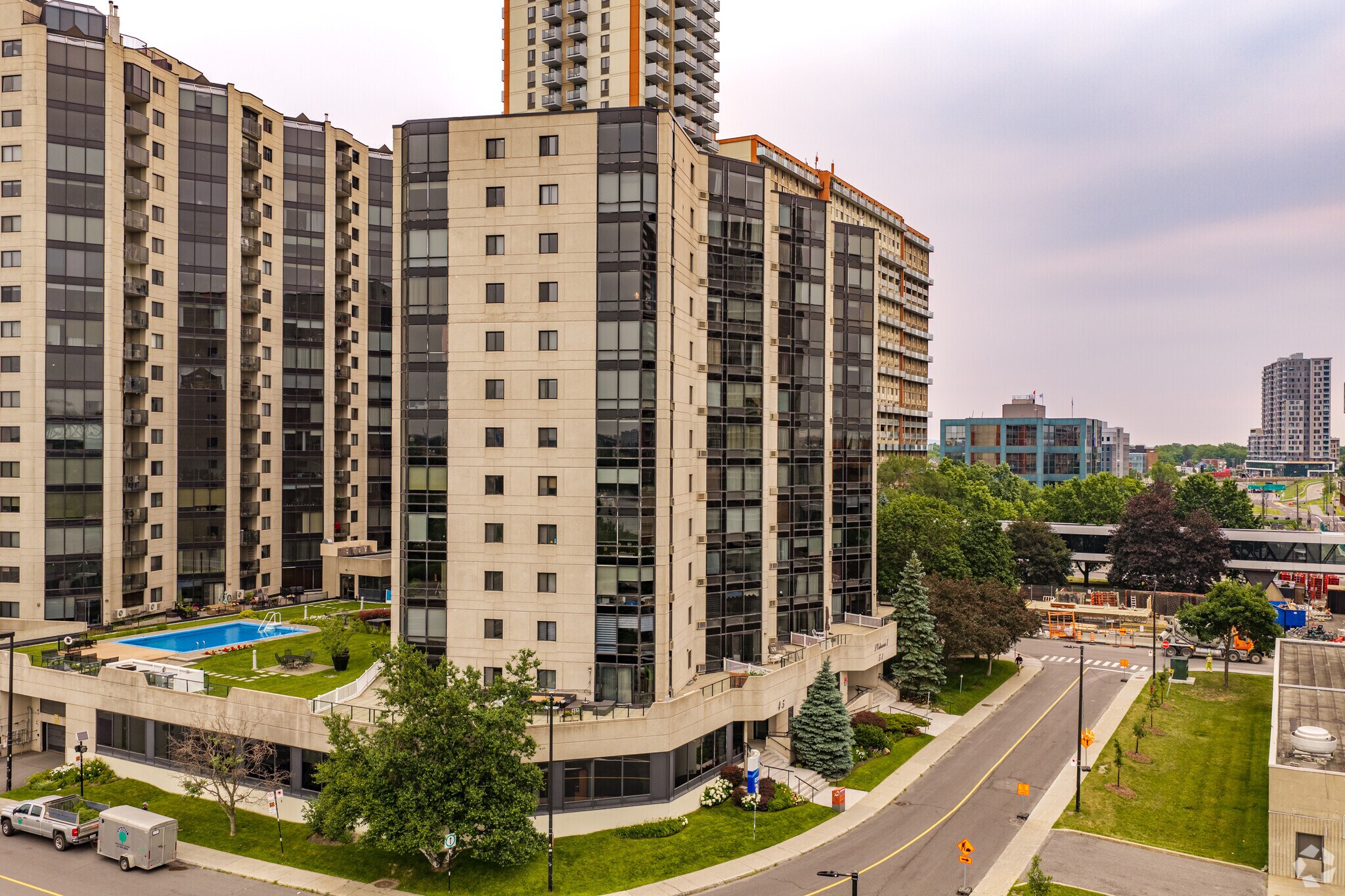 45-51 Pl Charles-Le Moyne, Longueuil, QC for Sale