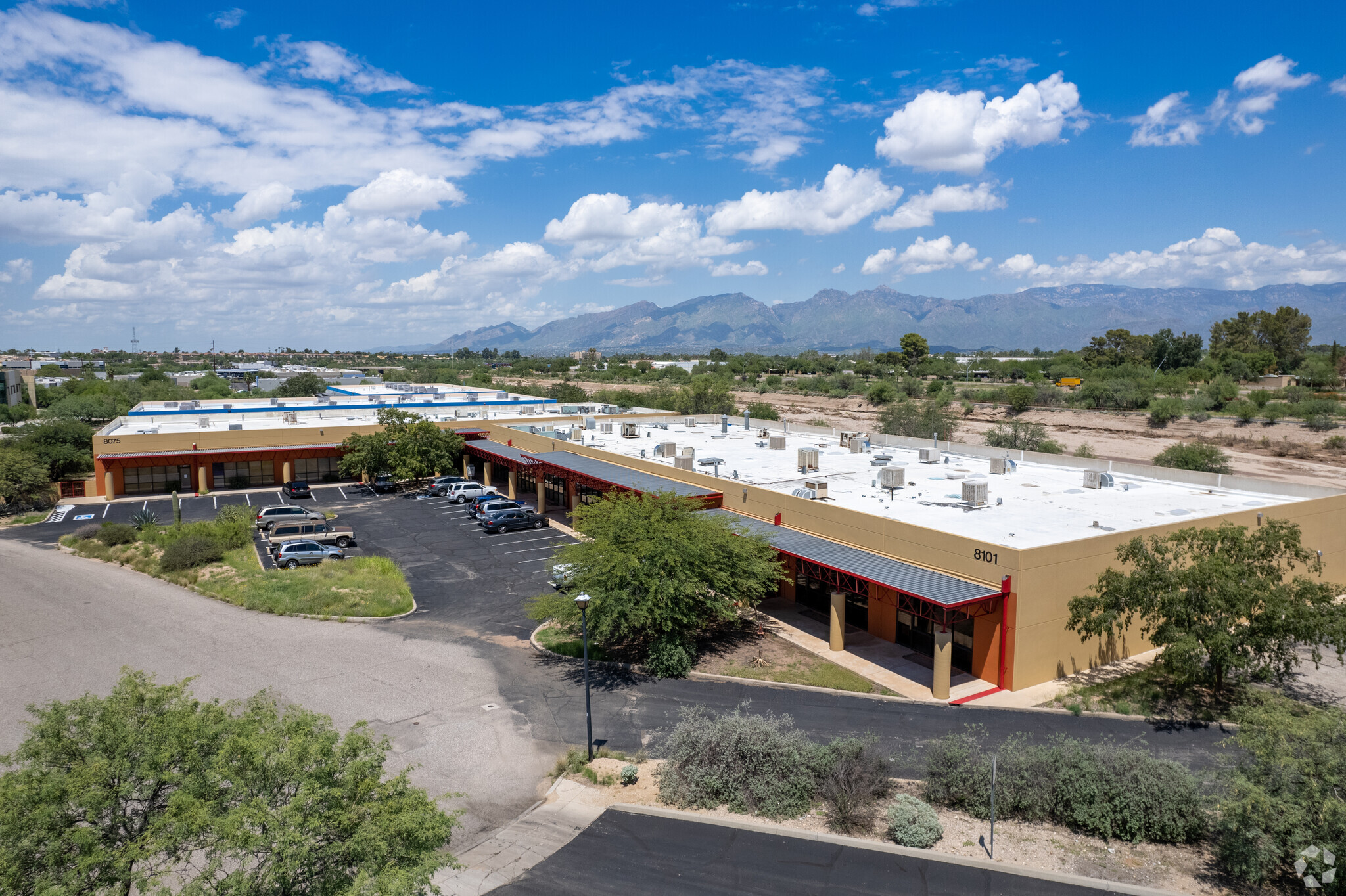 8075-8101 E Research Ct, Tucson, AZ for Rent