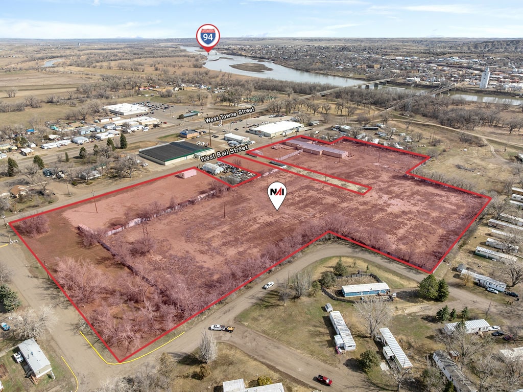 1021 W Bell St, Glendive, MT for Sale