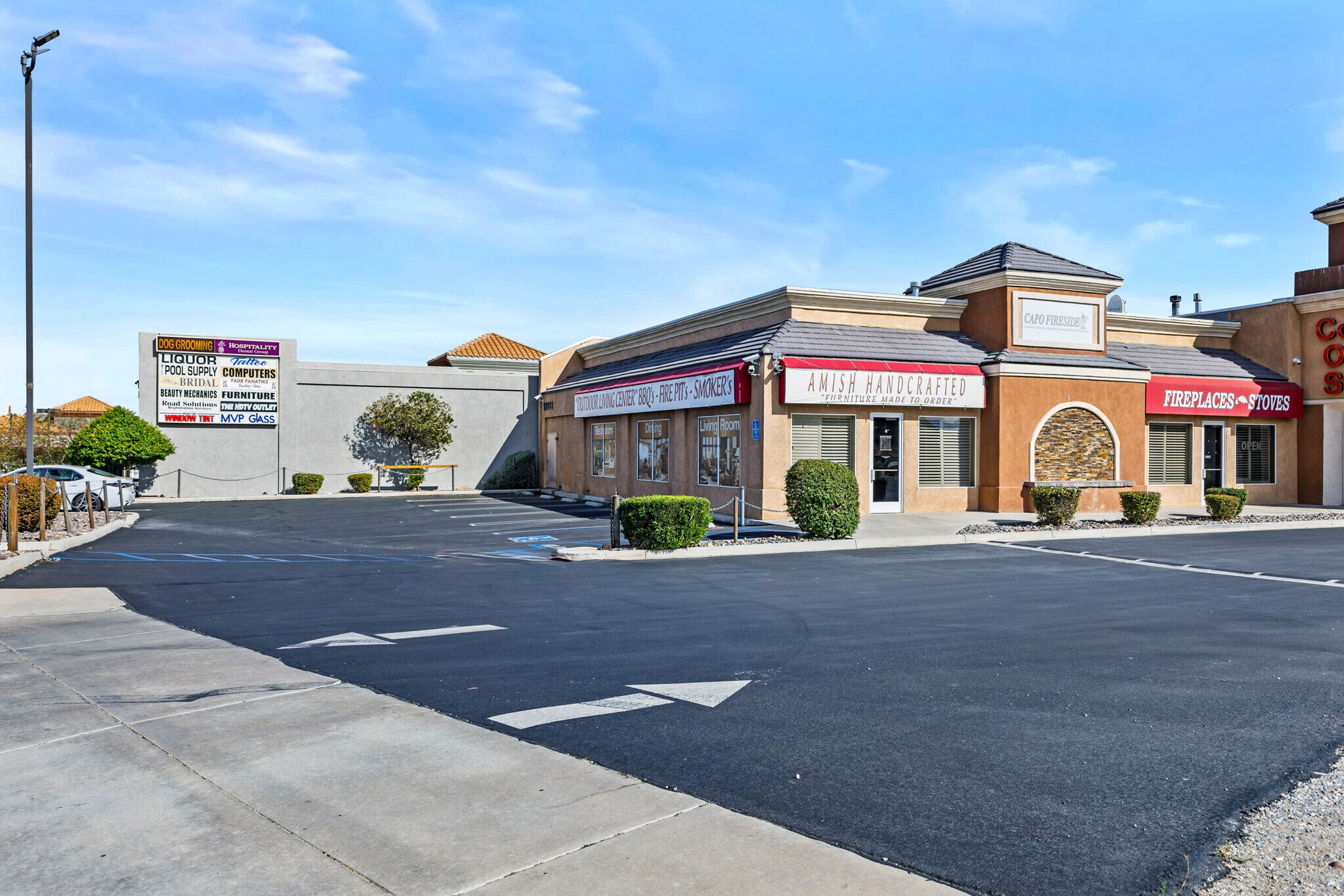 12033 Mariposa Rd, Hesperia, CA for Rent