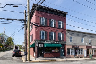 Walden, NY Storefront Retail/Residential - 1 Main St Walden, NY Storefront Retail/Residential - 1 Main St