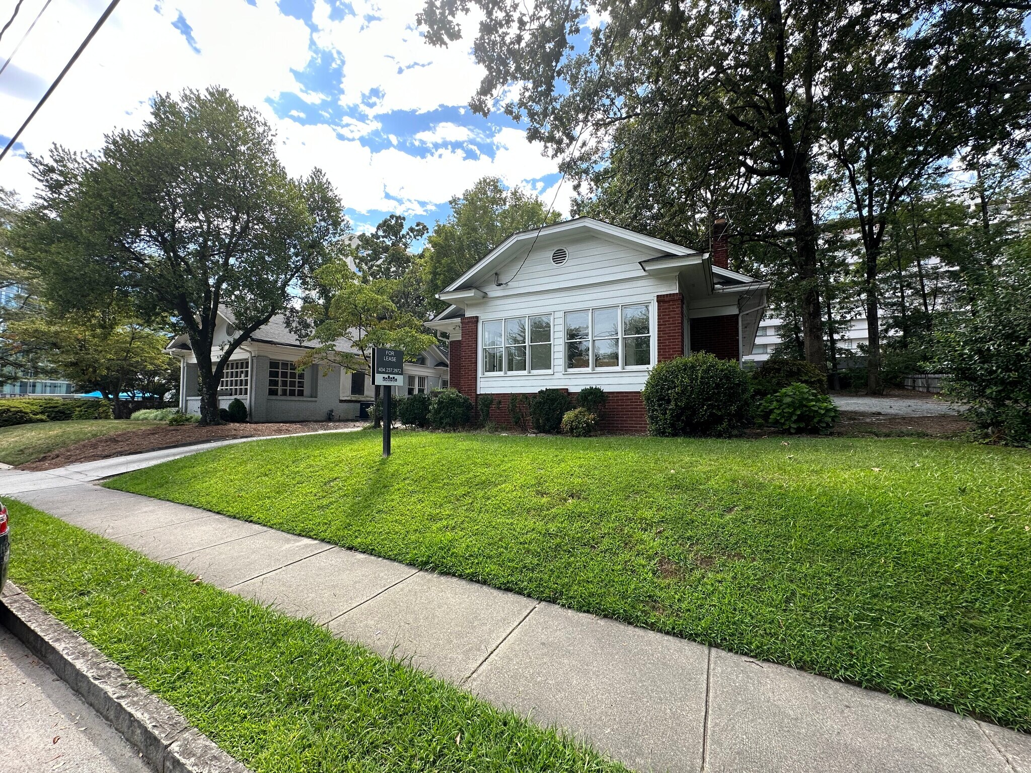 3082 E Shadowlawn Ave NE, Atlanta, GA for Rent