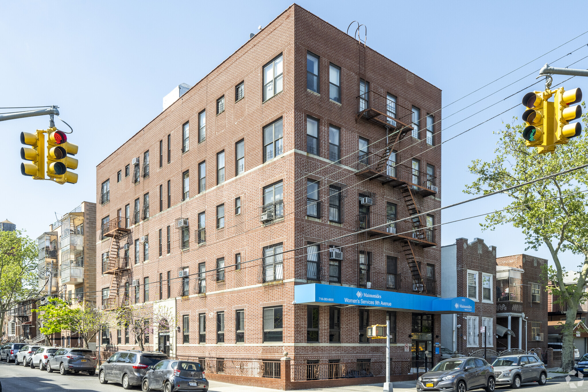 4422 9th Ave, Brooklyn, NY for Rent