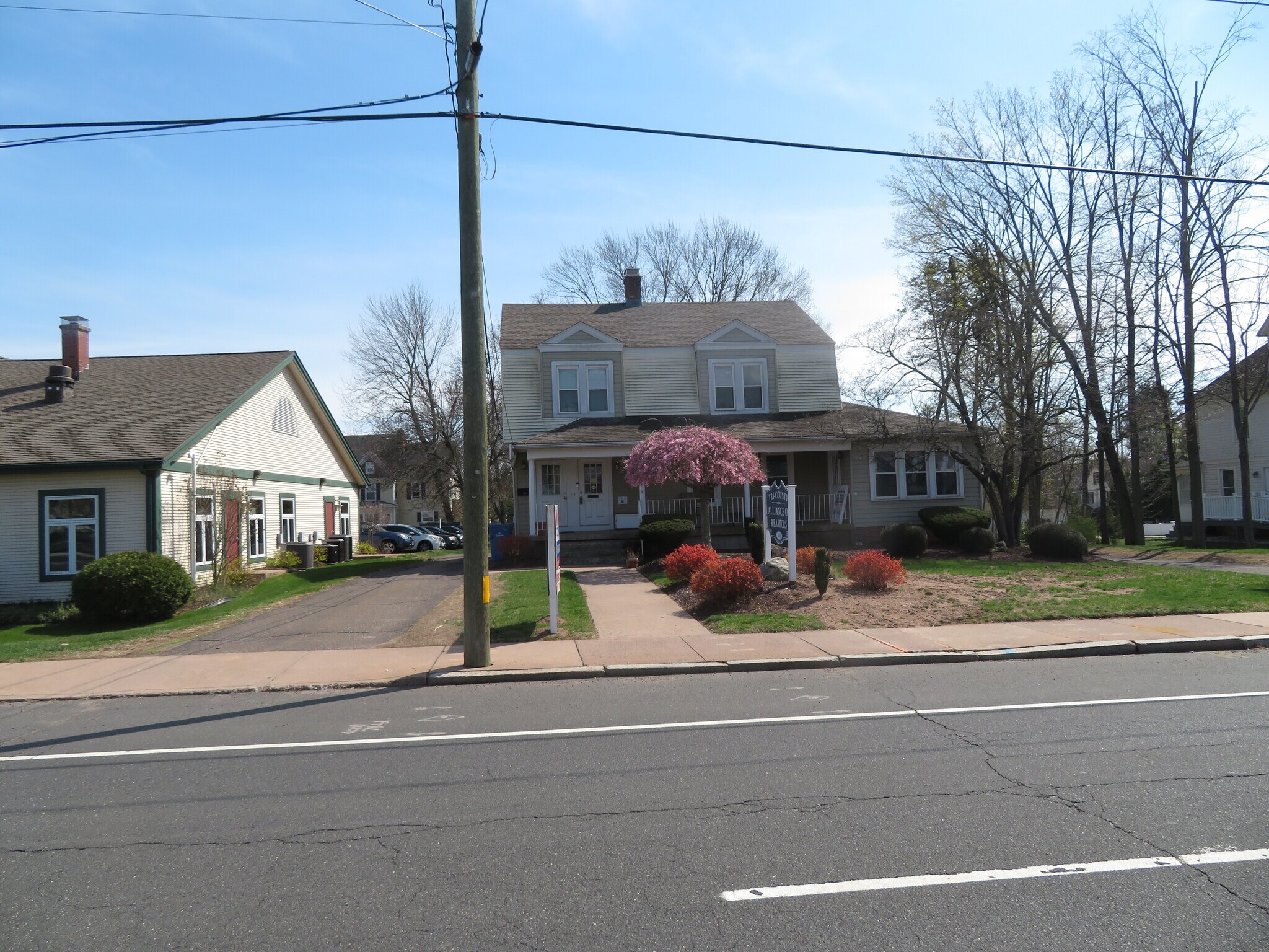 186-188 E Center St, Manchester, CT for Sale