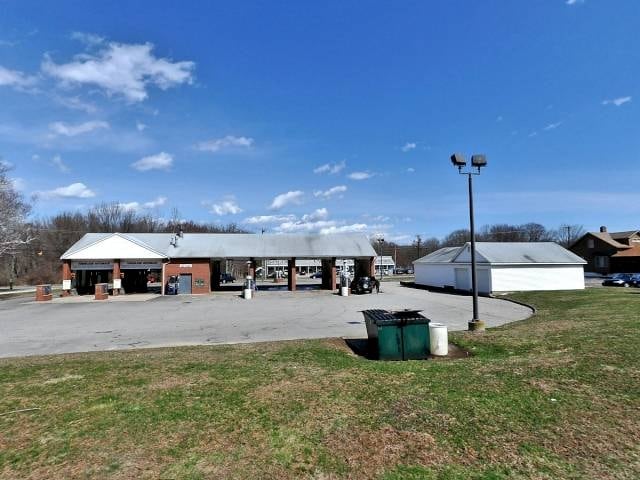924 Norwich New London Tpke, Uncasville, CT for Sale
