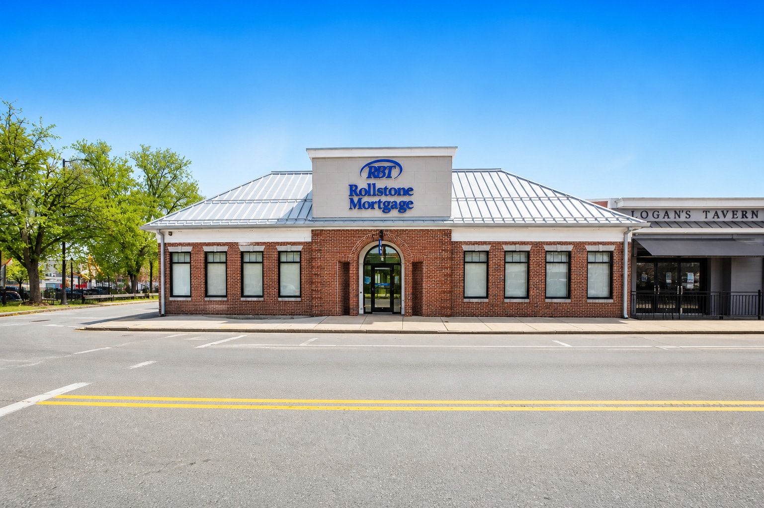4 Central St, Leominster, MA for Sale