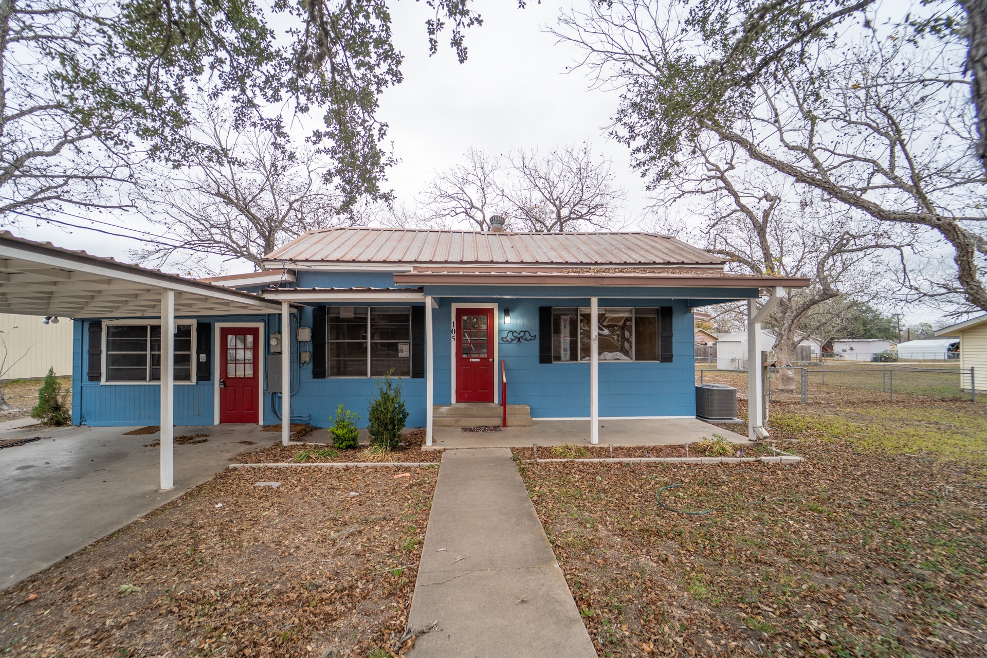 105 Ward St, Cuero, TX for Sale