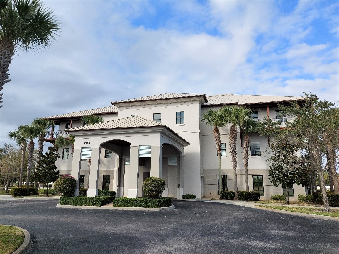 1960 Pointe West Dr, Vero Beach, FL for Rent
