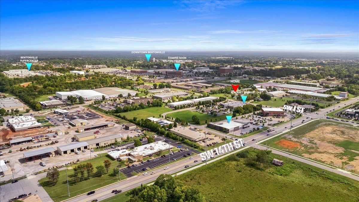 1201 & 1203 SW I street St, Bentonville, AR for Sale