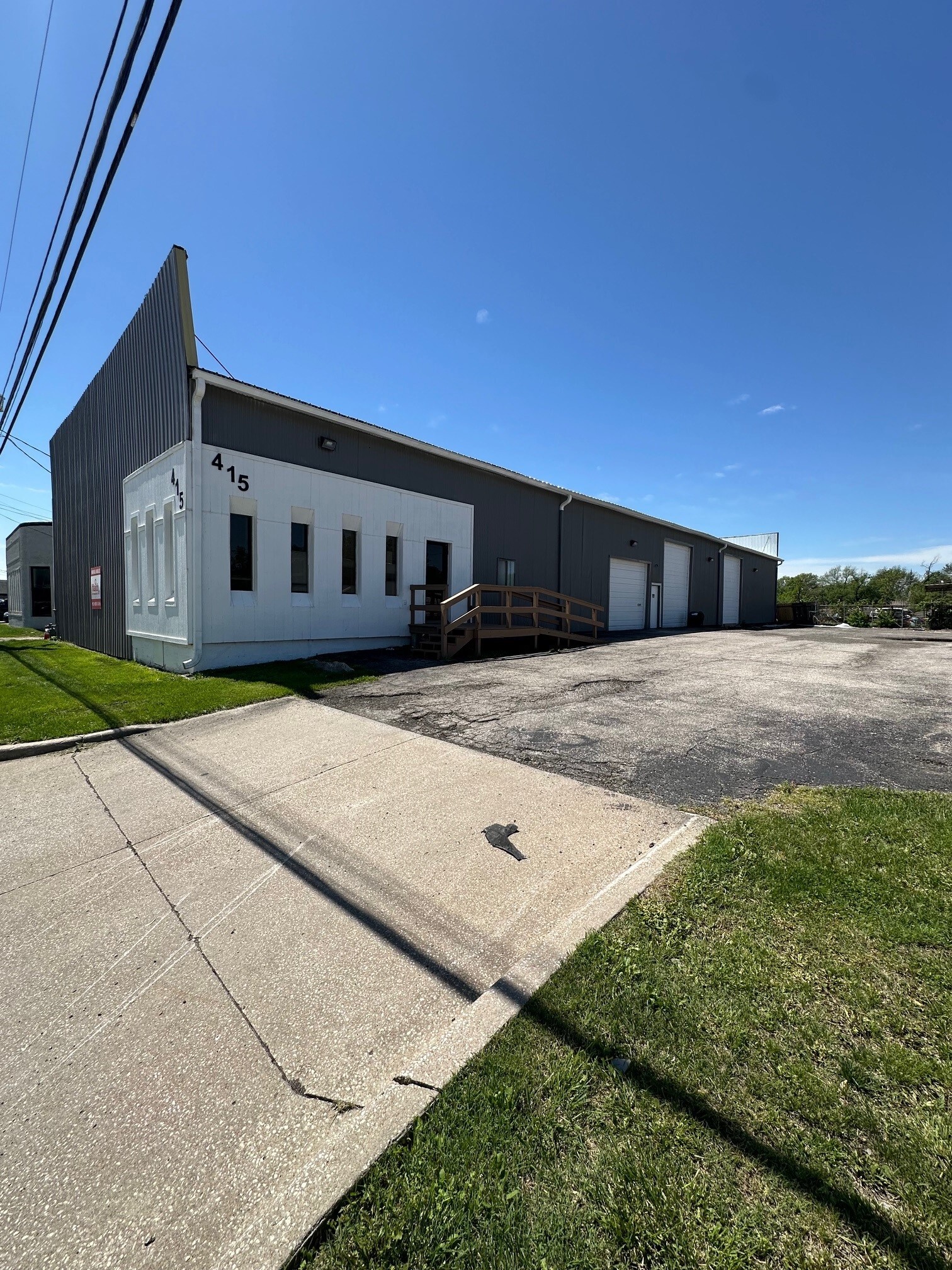 415 S Kansas Ave, Olathe, KS for Sale