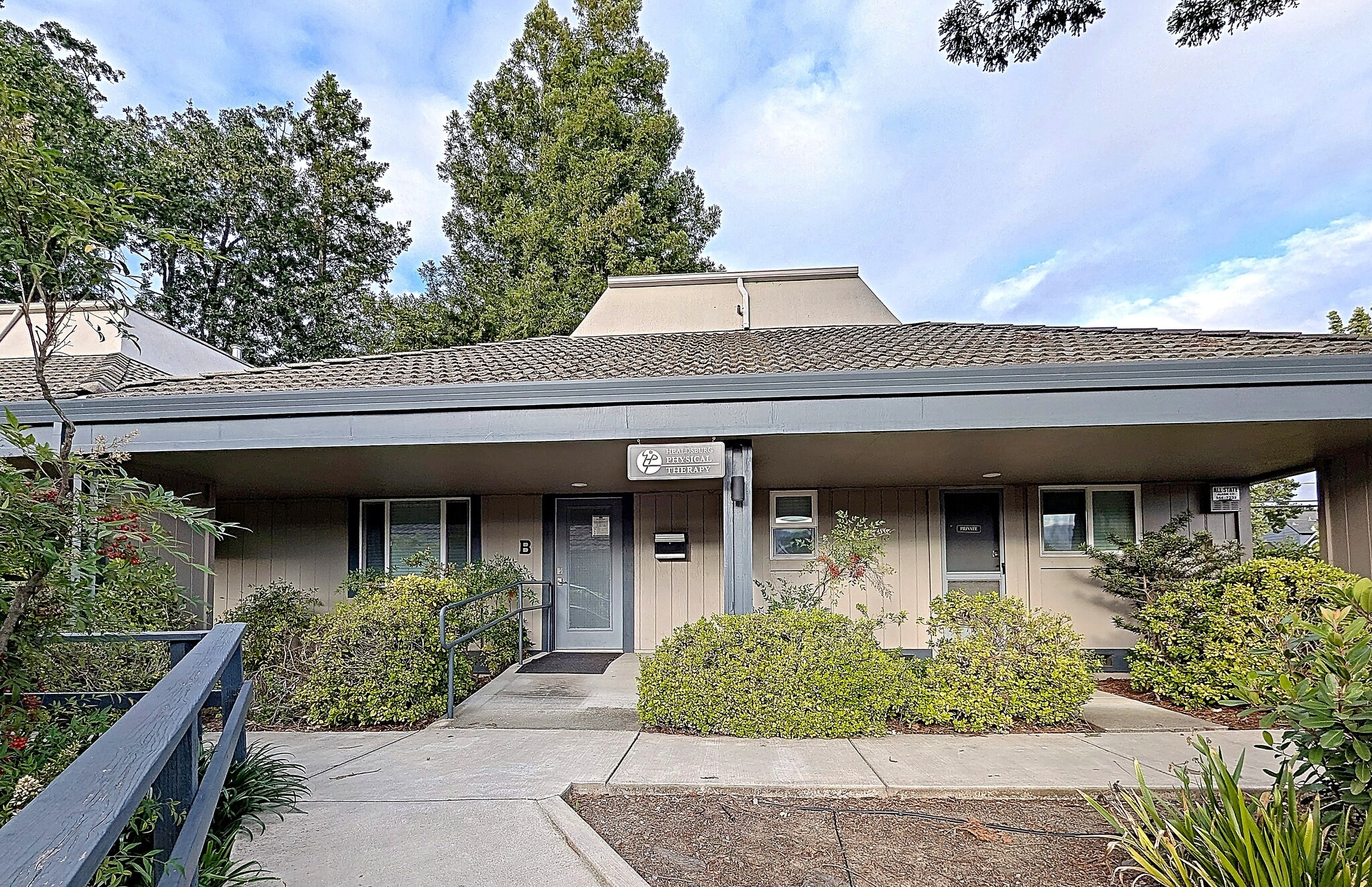 465 March Ave, Healdsburg, CA for Rent