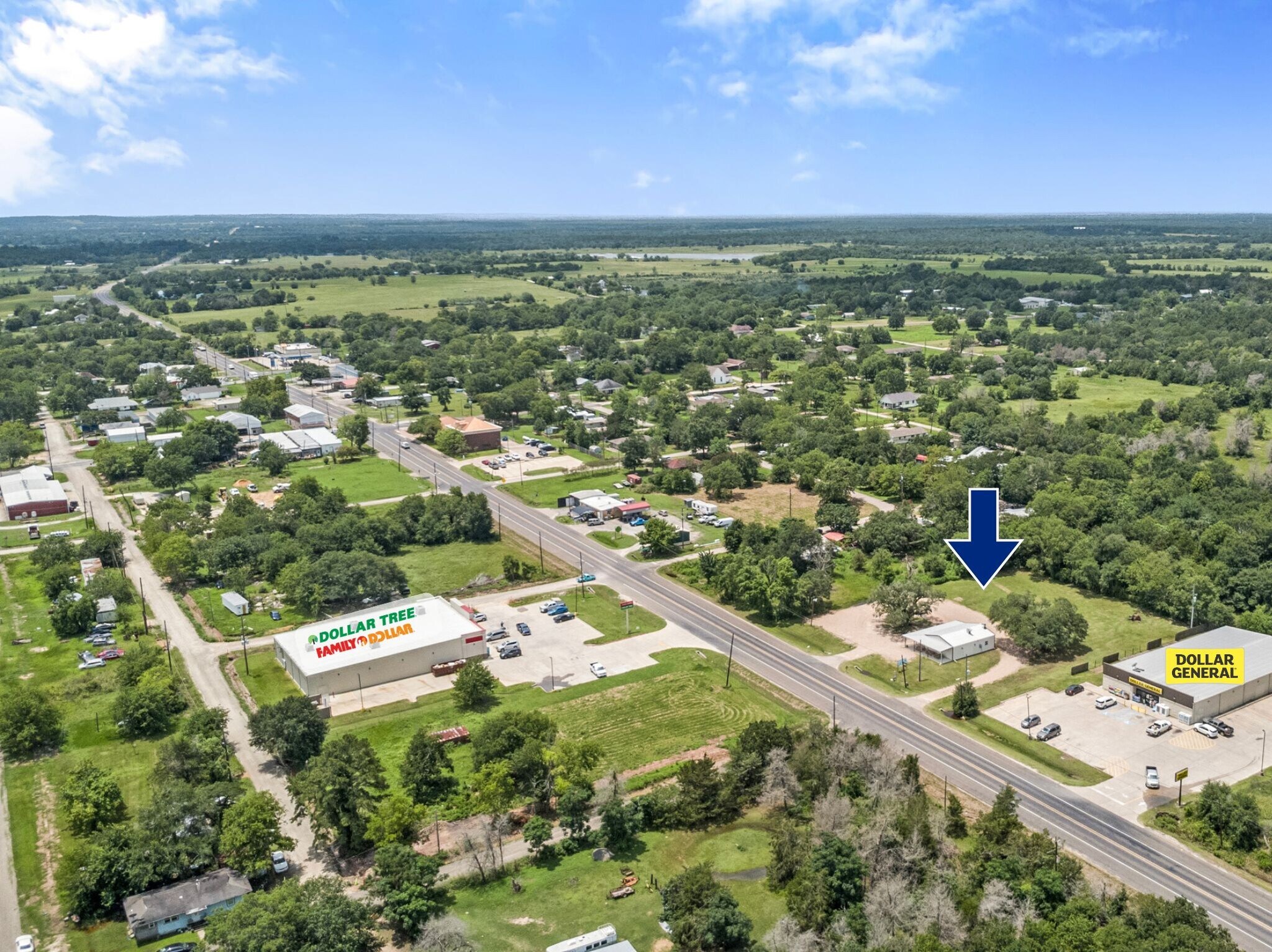 22483 TX-90, Bedias, TX for Sale