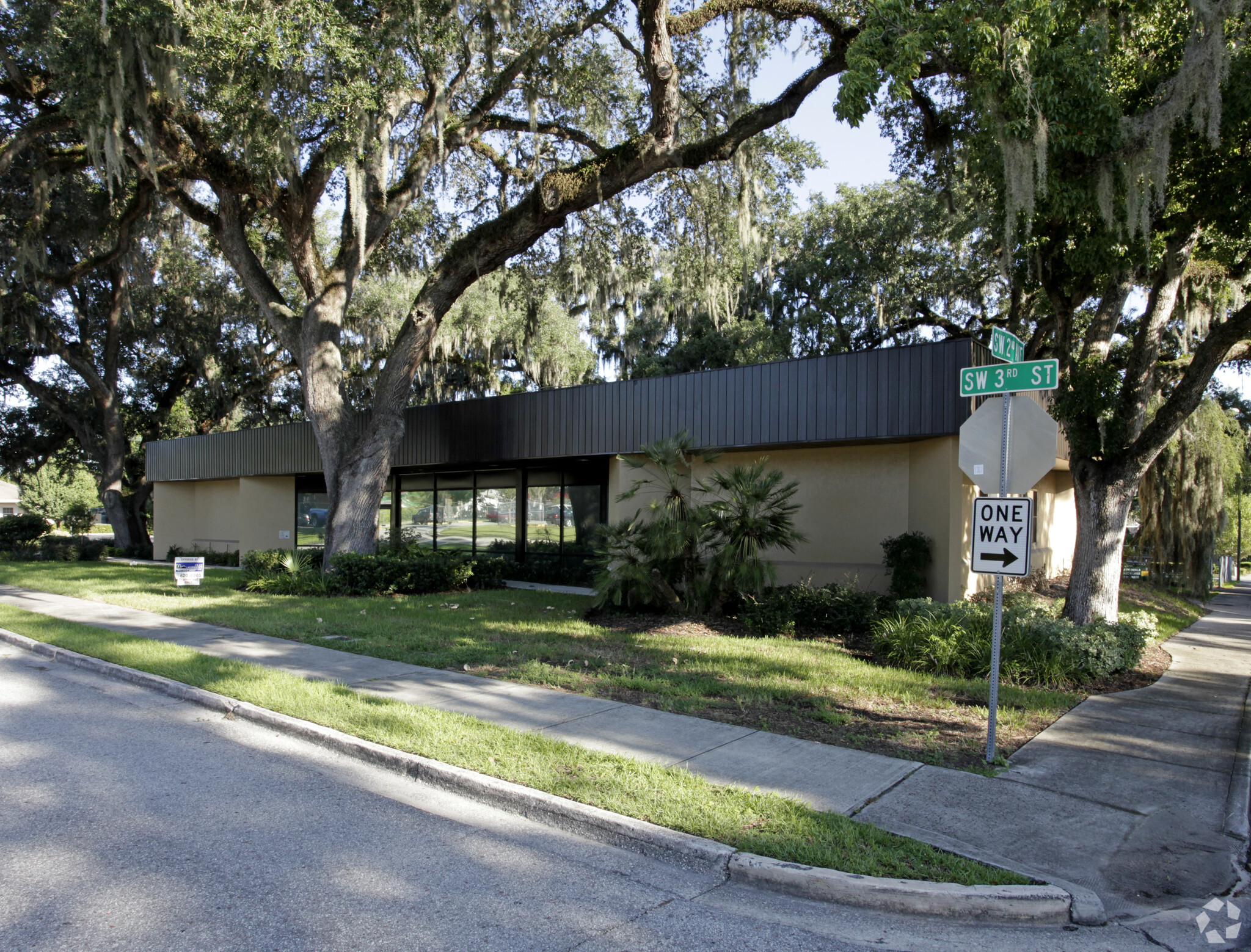 233 SW 3rd St, Ocala, FL for Rent