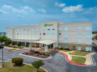Killeen, TX Hospitality - 300 E Central Texas Expy