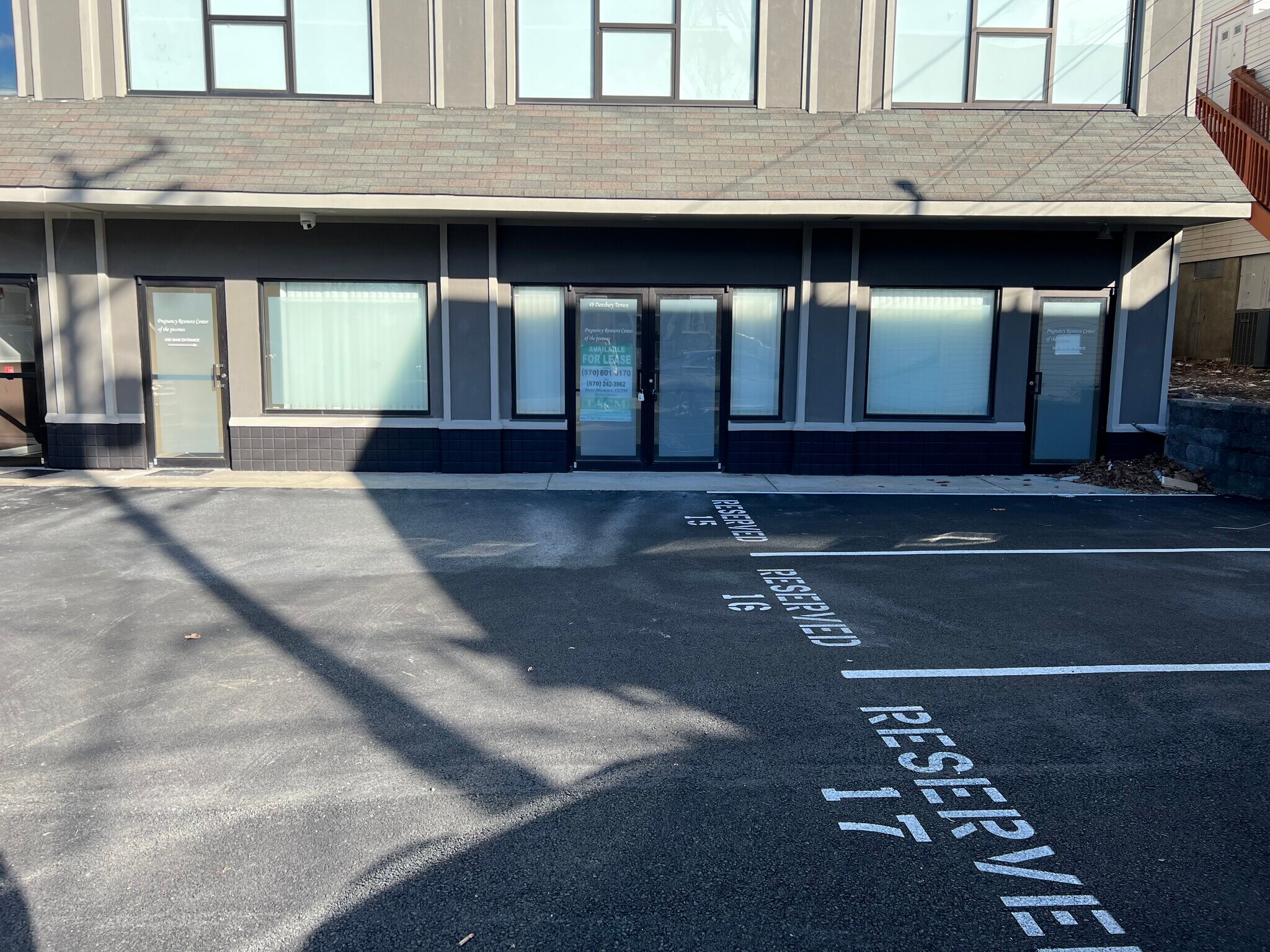 4549 Dansbury Ter East Stroudsburg, PA 18301 Retail Property for