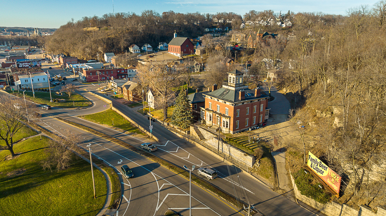 399 Sinsinawa Ave, East Dubuque, IL for Sale