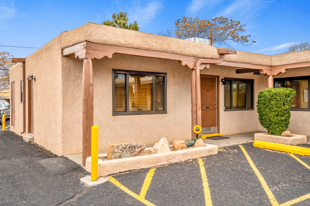 1424 Luisa St Santa Fe, NM 87505 Office Property for Lease on