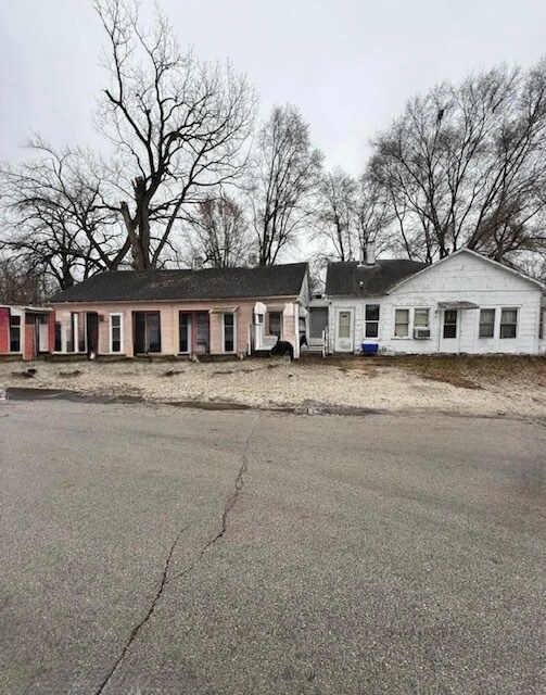 599 N School St, Braidwood, IL for Sale