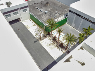 Miami, FL undefined - 221 NE 67th St