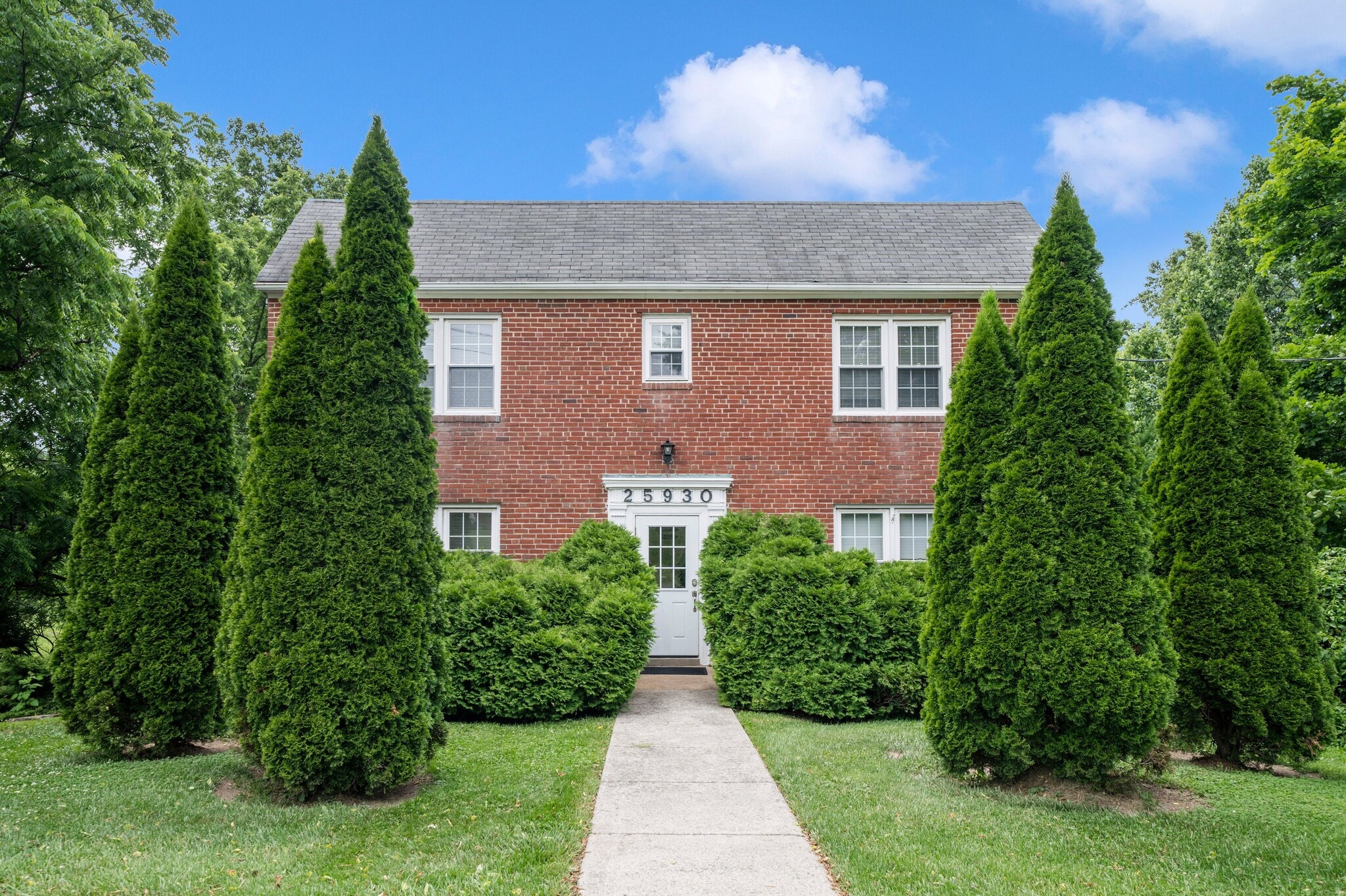 25930 Ridge Rd, Damascus, MD for Sale