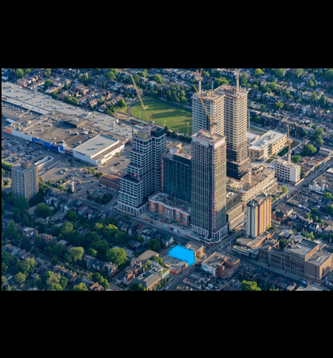 1121 Bloor St W, Toronto, ON for Sale